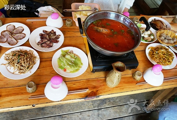 酒坝子唱酒广场