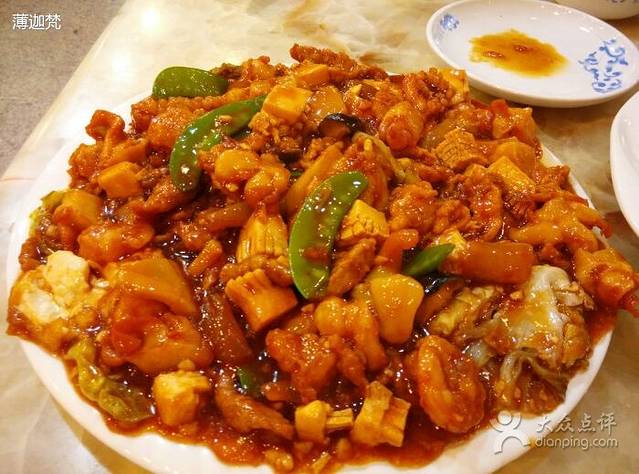 鸿起顺饭庄(食品街总店)