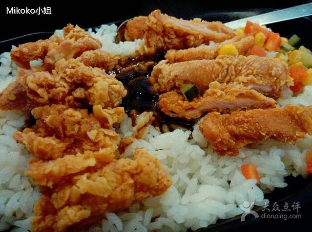 每餐时间休闲餐厅(红夫人购物中心店)