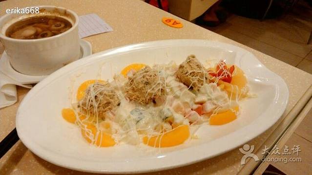 香港新发烧腊茶餐厅(凤凰店)