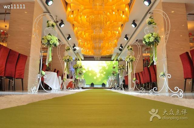 溢香阁饺子城(北二纬路店)