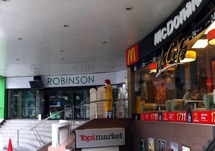 Robinson Department Store Sukhumvit Branch