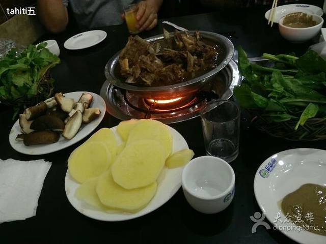 老诚一锅(果园环岛店)