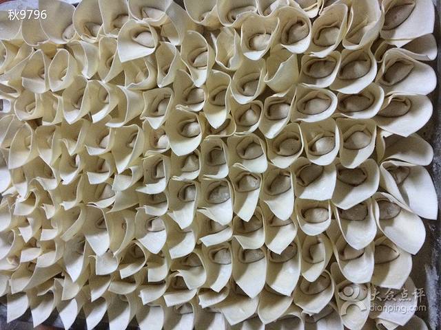 品而思馄饨馆(哈尔滨中央大街店)