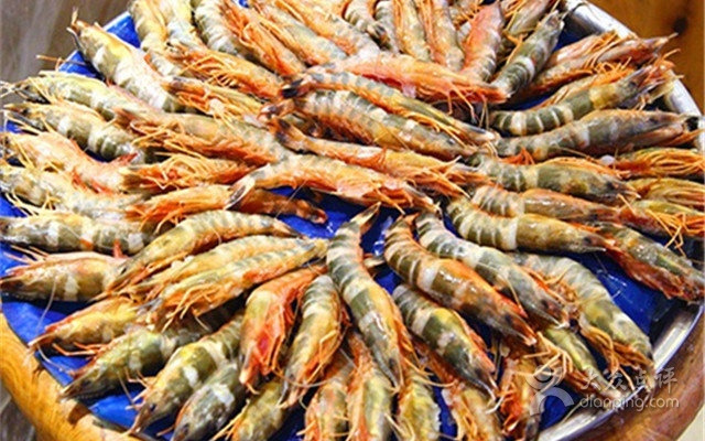 天外天美食城(和平路店)