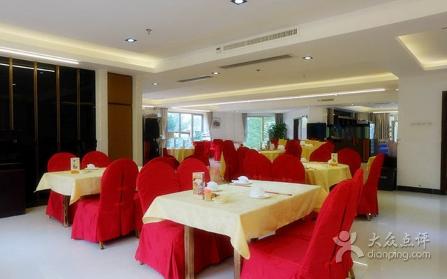 客家风味村(佛平店)