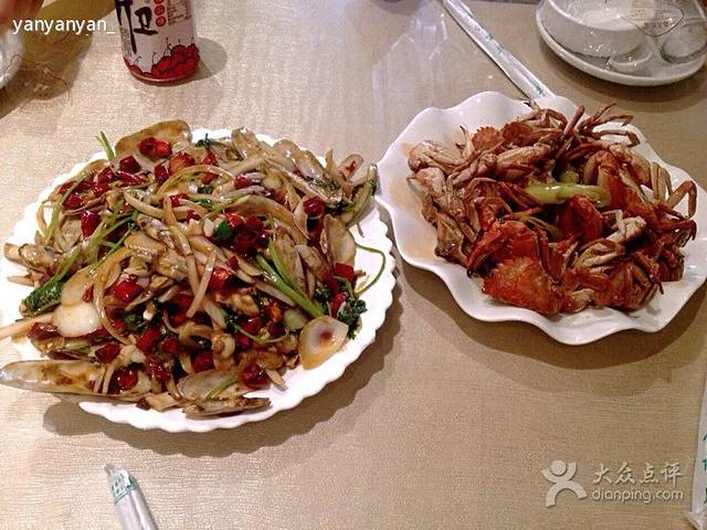 范家小媳妇重庆火锅(龙岗店)