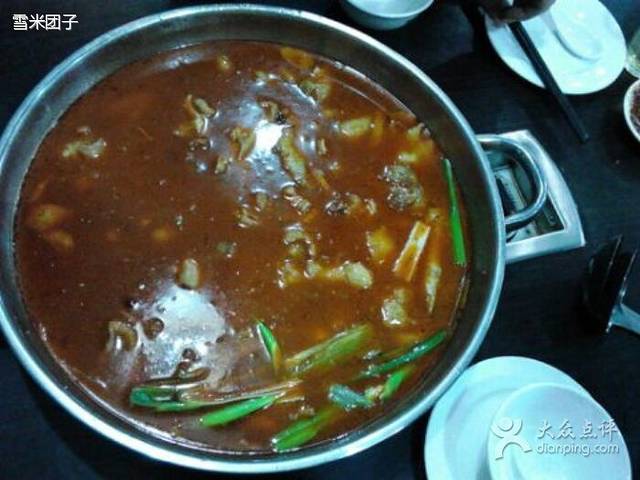 石婆婆烧公鸡(金鹰店)