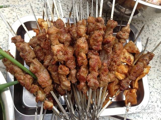 鞍山第一油边儿(健身街店)