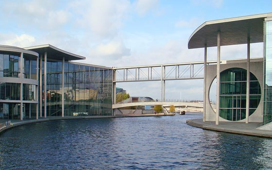 柏林建筑水陆之旅