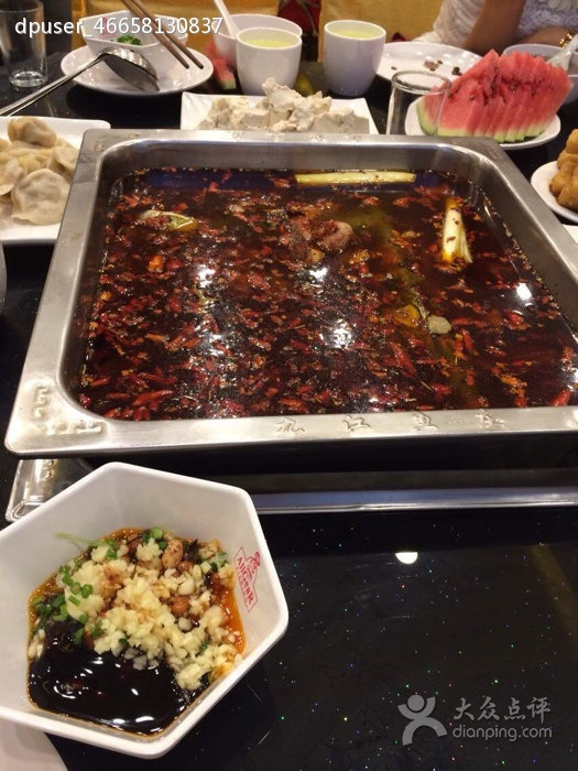 重庆邓毛肚火锅(都江堰店)