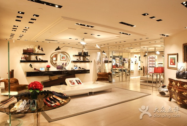Roger Vivier(置地广场店)