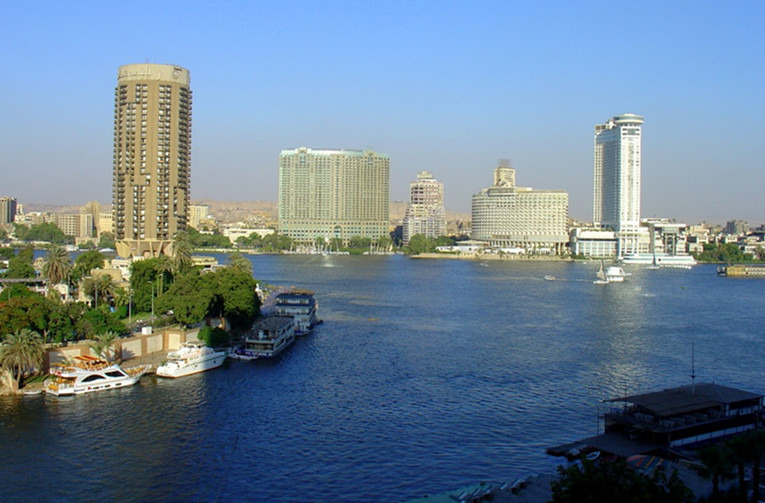 全天 地址:开罗尼罗河 交通指南: 可乘坐地铁1,2号线到达尼罗河附近