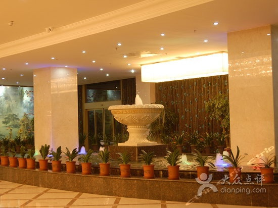 海东海峰国际大饭店·餐厅