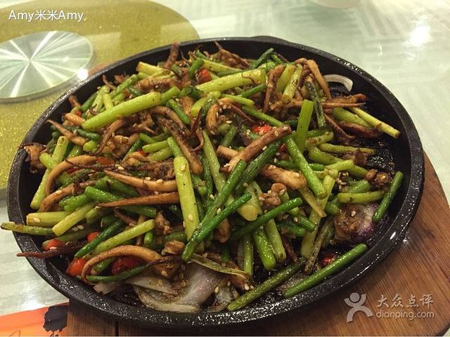 鸡毛换糖粗菜馆(长春十街店)