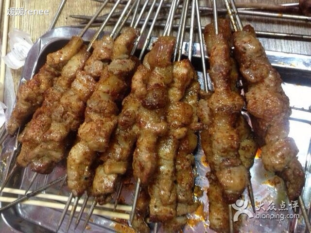 东北老赵烧烤东北菜(同兴路店)