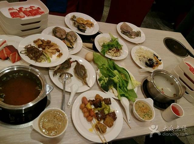 亚华大酒店-自助餐厅