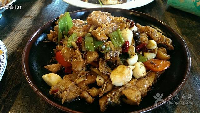 思念果岭大年农庄餐厅