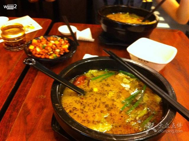 阿香米线(青岛顺和汇购物中心店)