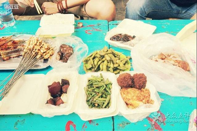 薛氏三八快餐(经三路店)