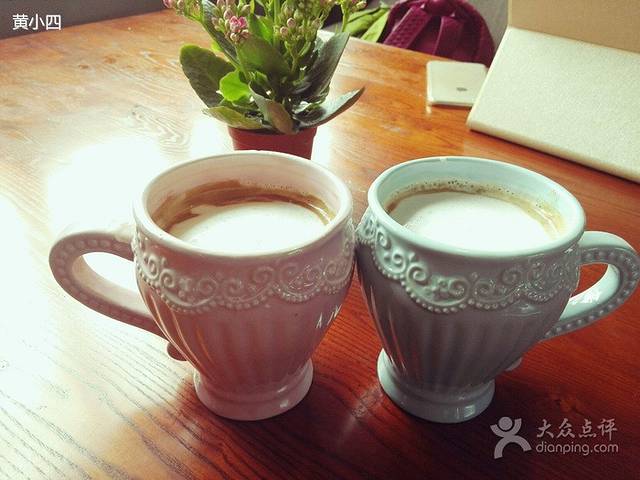 山丘咖啡Livehouse(斜塘店)