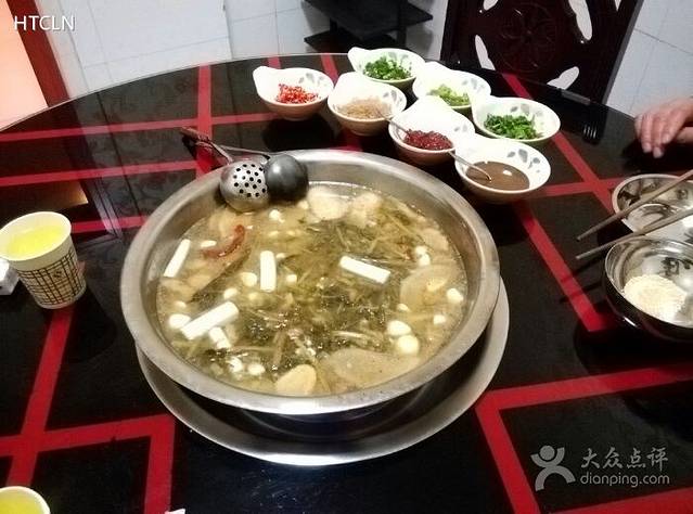 土酸菜豆花鱼火锅