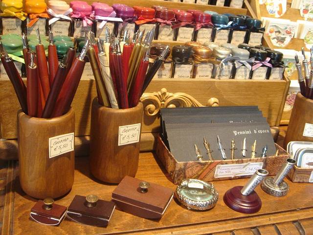 Scrivimi 特色纸艺店