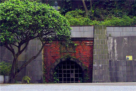 五番坑道纪念公园