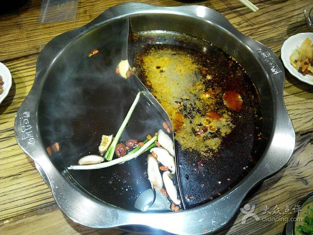 宽巷子火锅专家(金街店)