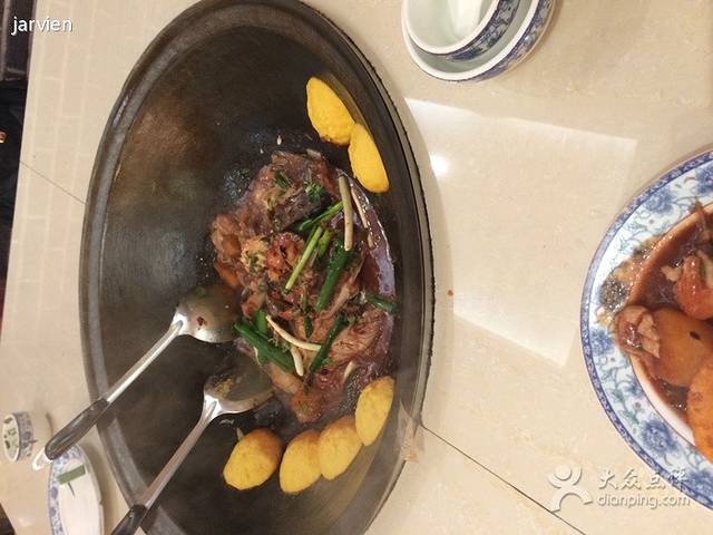 王老六铁锅炖鱼(新开路店)