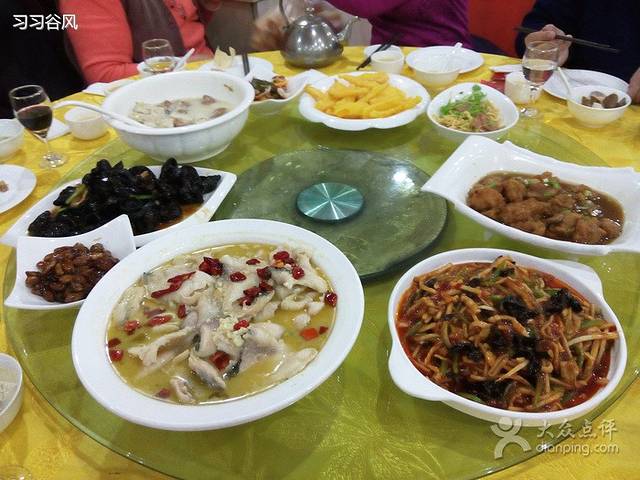 聊城牛车水大酒店