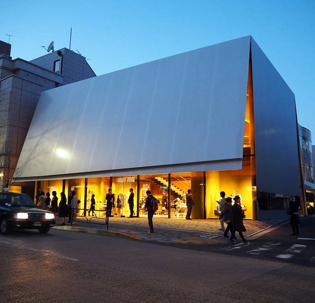 东京MiuMiu青山旗舰店