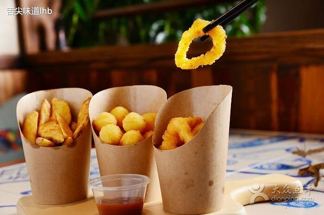 鱼乐圈烤鱼餐厅(富尔沃·财富街店)