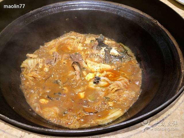 一柴一灶铁锅炖(白山路店)