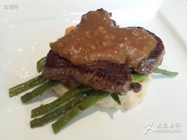 Fosters Restaurant Pte Ltd