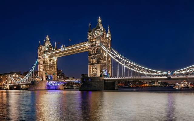 伦敦塔桥
