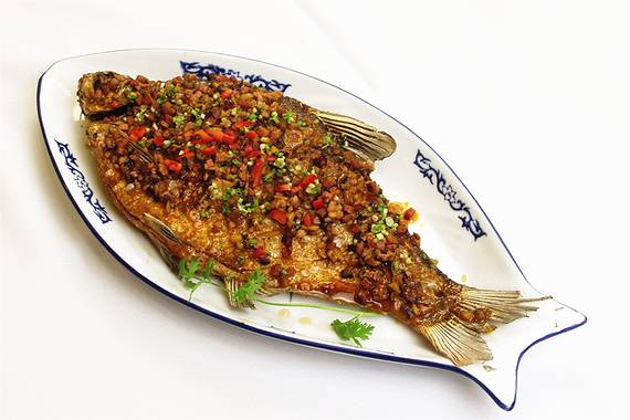 干烧鱼 干烧鱼也算承德的名吃了,几年前突然火了起来,以头条胡同的干