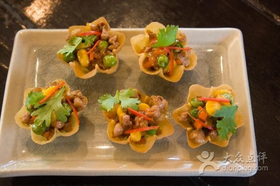 Kra Thon (Flying Chicken)