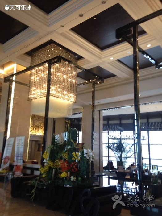 成都新希望高新皇冠假日酒店·颐都府中餐厅