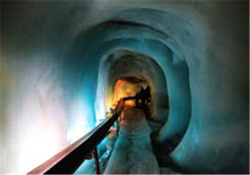 全世界海拔最高的冰宫