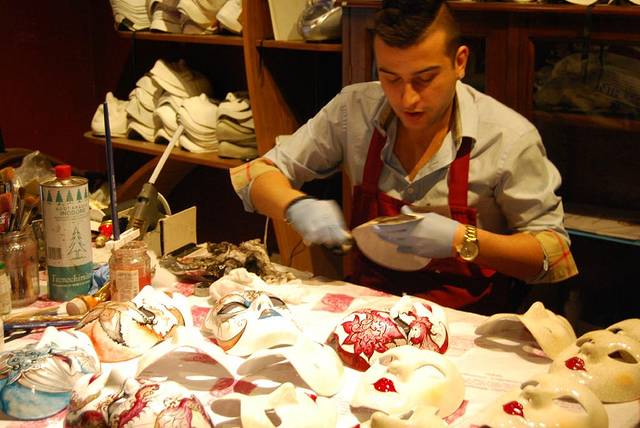 Atelier Marega手工面具工坊