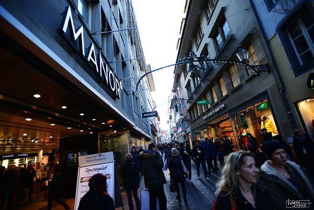 Rue de la Confederation 步行街