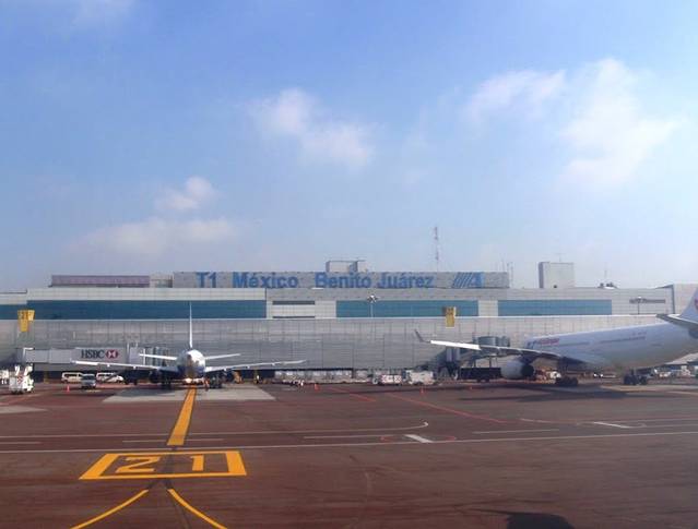 贝尼托华雷斯国际机场