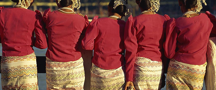 驴友点评(0)                                      笼基是缅甸