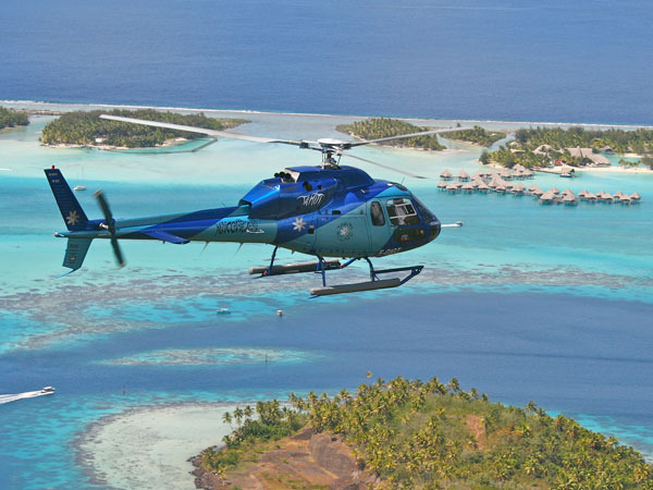 Tahiti-Helicopter