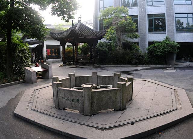 杭州西湖风景名胜区-满觉陇四眼井