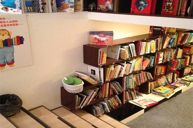 萤火虫亲子悦读馆(五里桥馆)