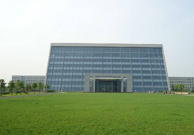 扬州大学扬子津校区