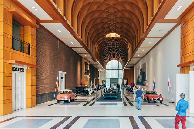 洛曼汽车博物馆