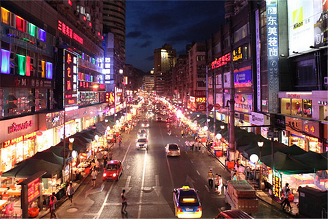 陕西路炒菜夜市